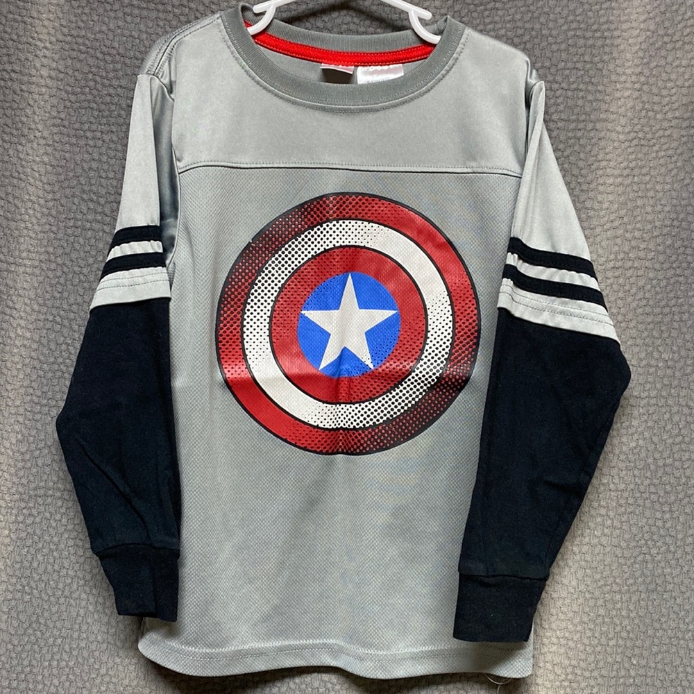 Marvel Avengers Captain America Long Sleeve Tee Sz 7